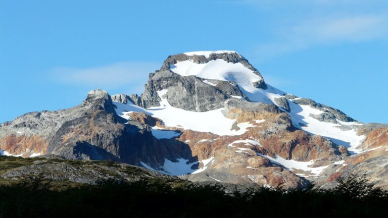 Ar Ushuaia Berge und Seen am Ende der Welt Argentinien
